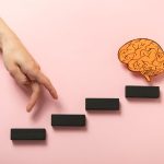 Что такое индивидуальный план развития? top-view-wooden-pieces-paper-brain